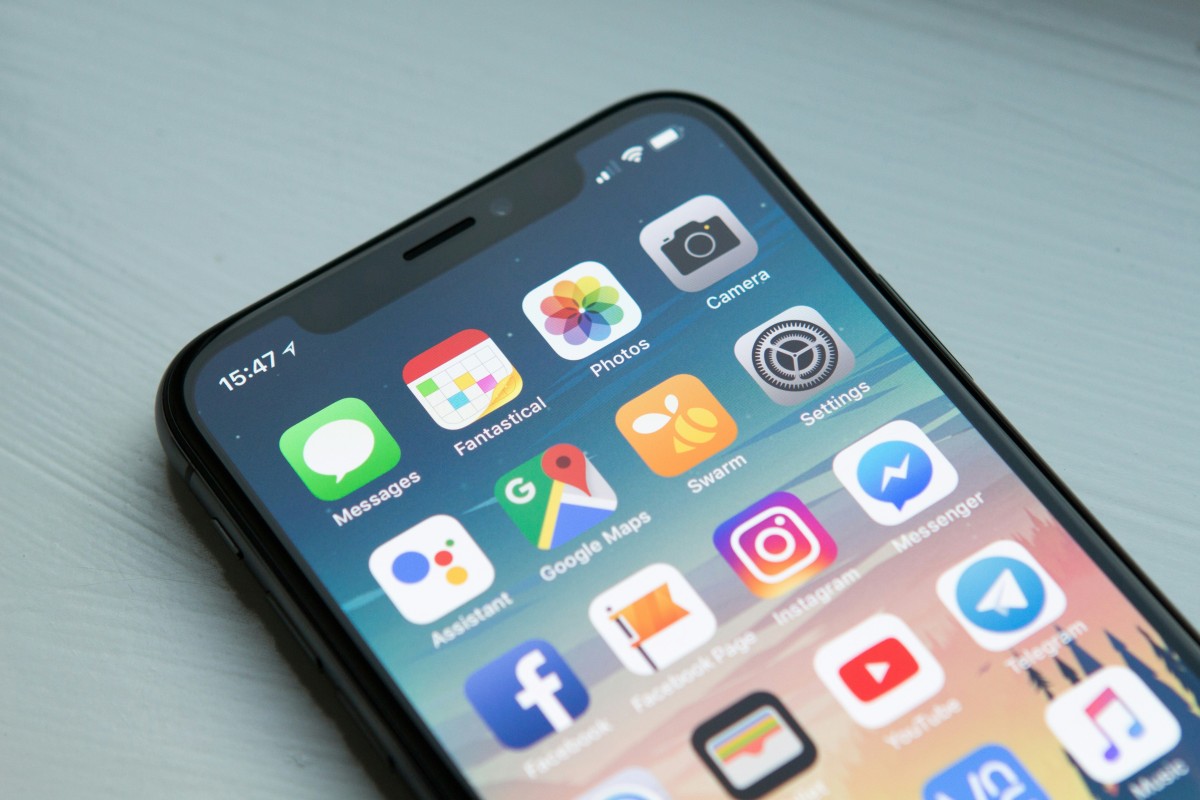 Can you sell a contract phone?